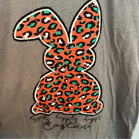 Texas True Leopard Print Easter Bunny Tee Shirt Women's Size Small Short Sleeves - Picture 3 of 5